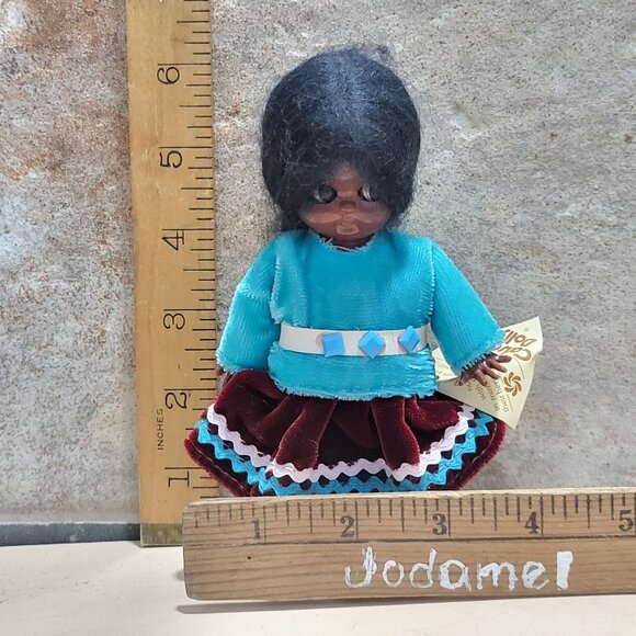 Carlson Navaho Princess Collector Doll - Picture 7 of 14